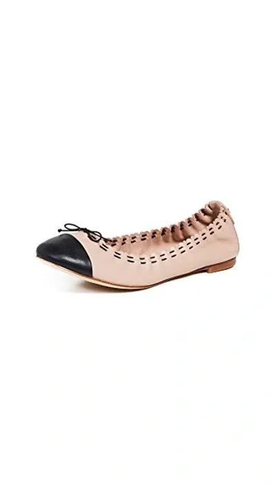 TORY BURCH SCALLOP ELASTIC BALLET FLATS IN GOAN SAND
